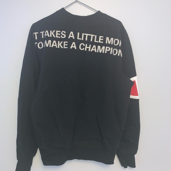 champion crewneck - Picture 2 of 3